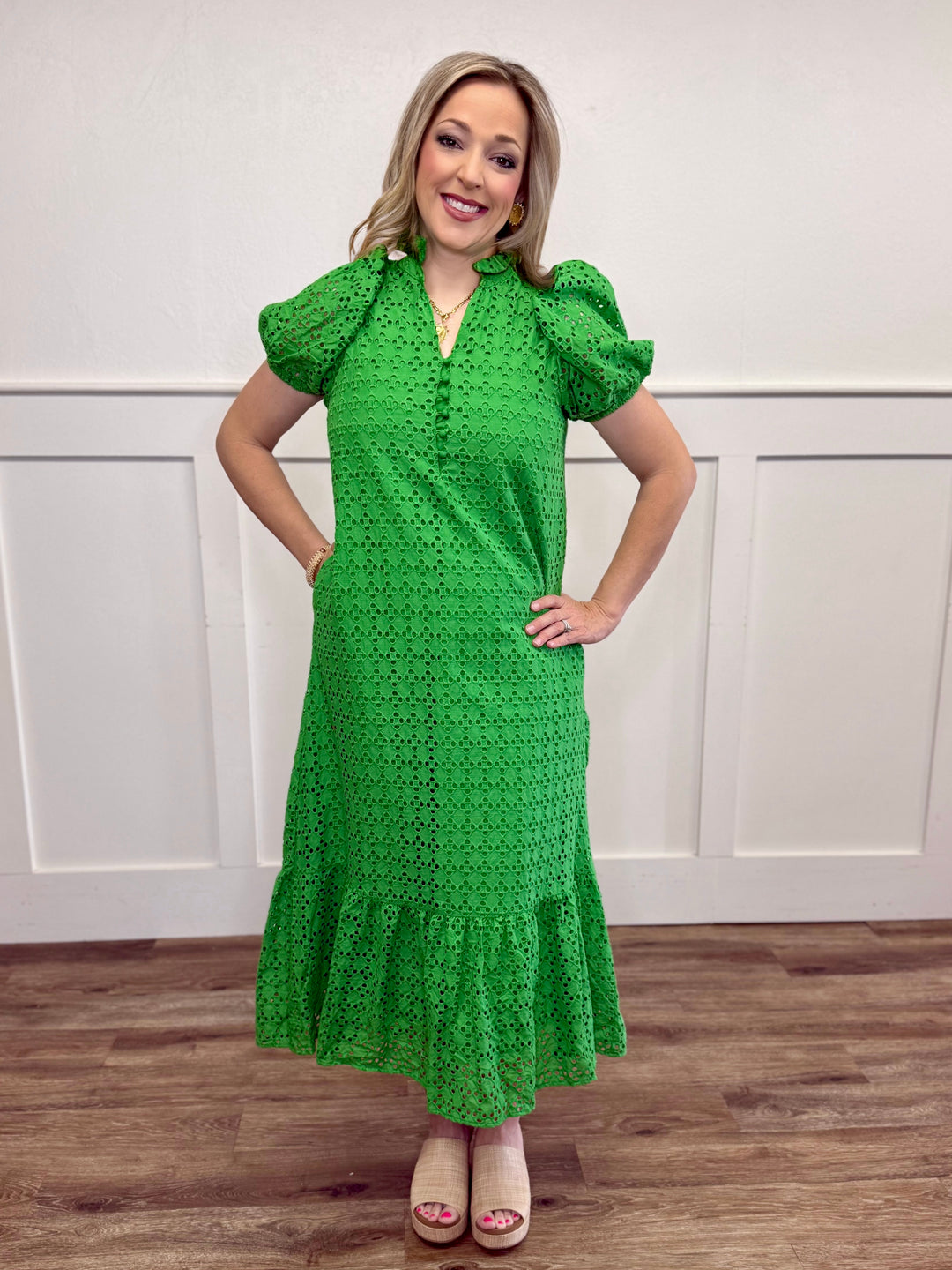 Southern Goodness Green V-Neck Midi Dress