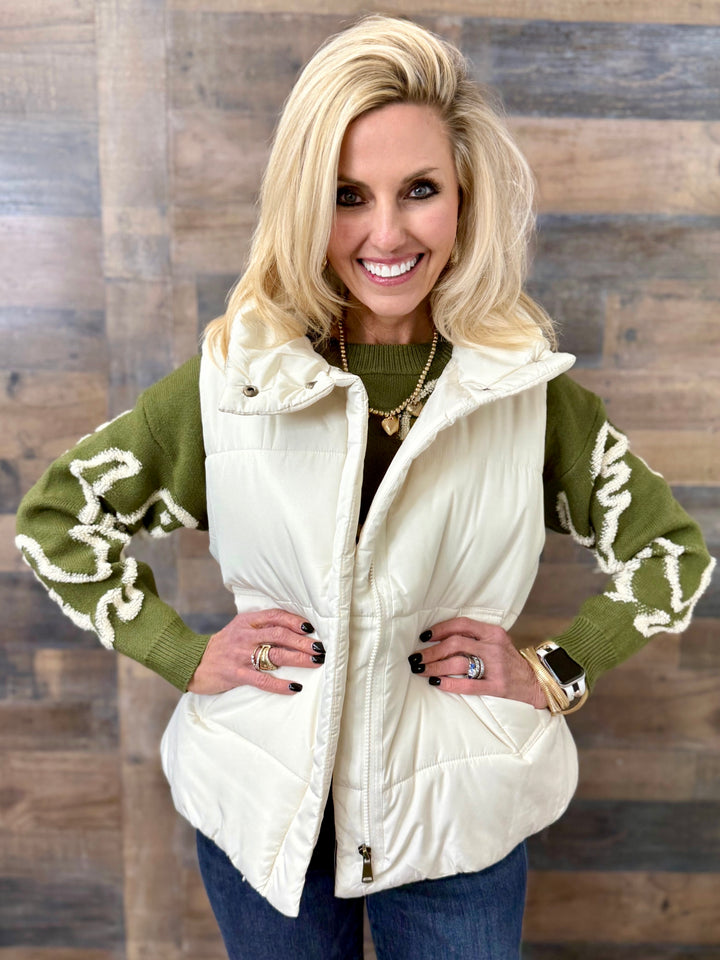 Snowy Ease Ivory Puffer Vest