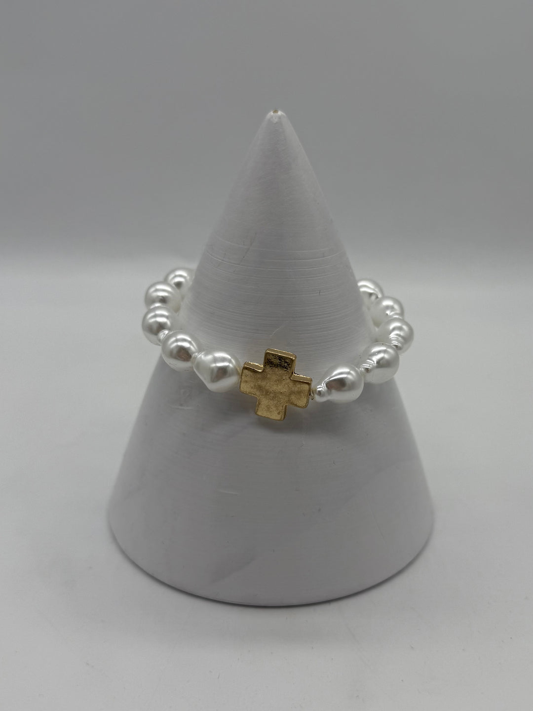 Edith Pearl Bracelet