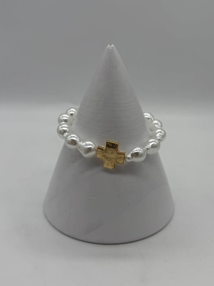 Edith Pearl Bracelet