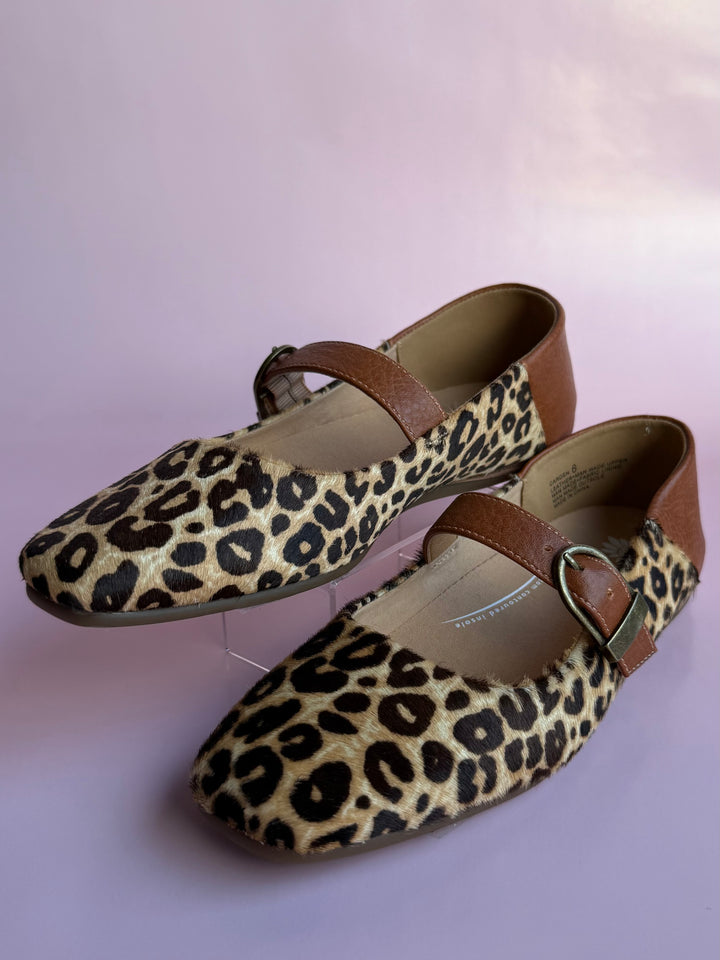 Carden Mary Jane Flat by Yellowbox