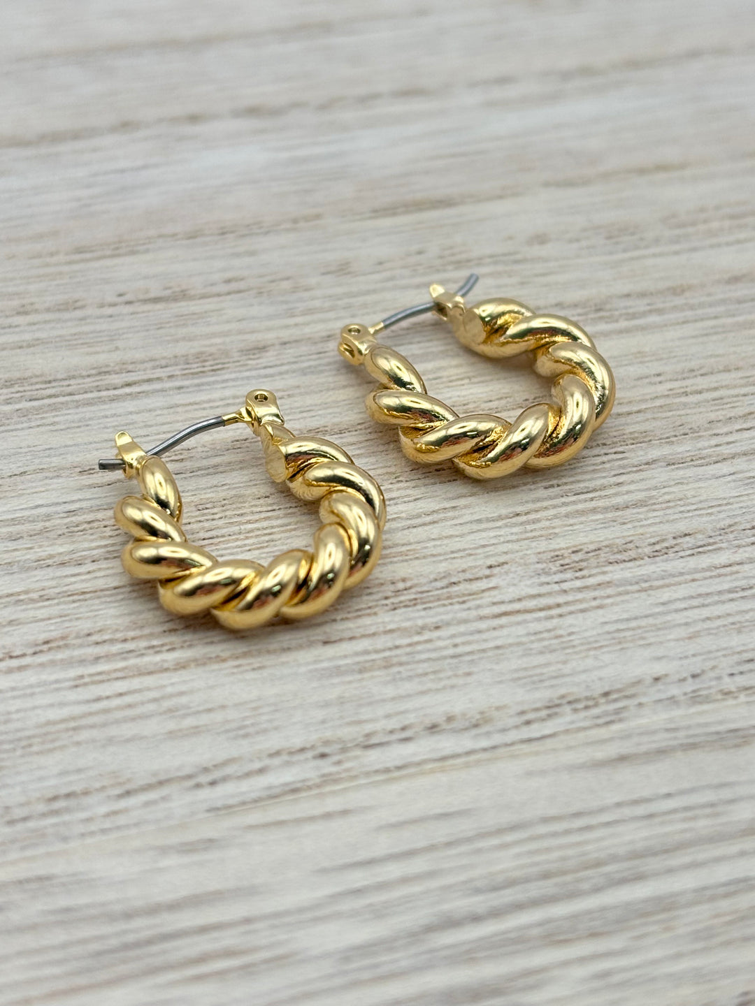 Tracey Twisted Hoops