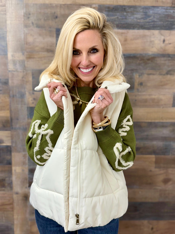 Snowy Ease Ivory Puffer Vest