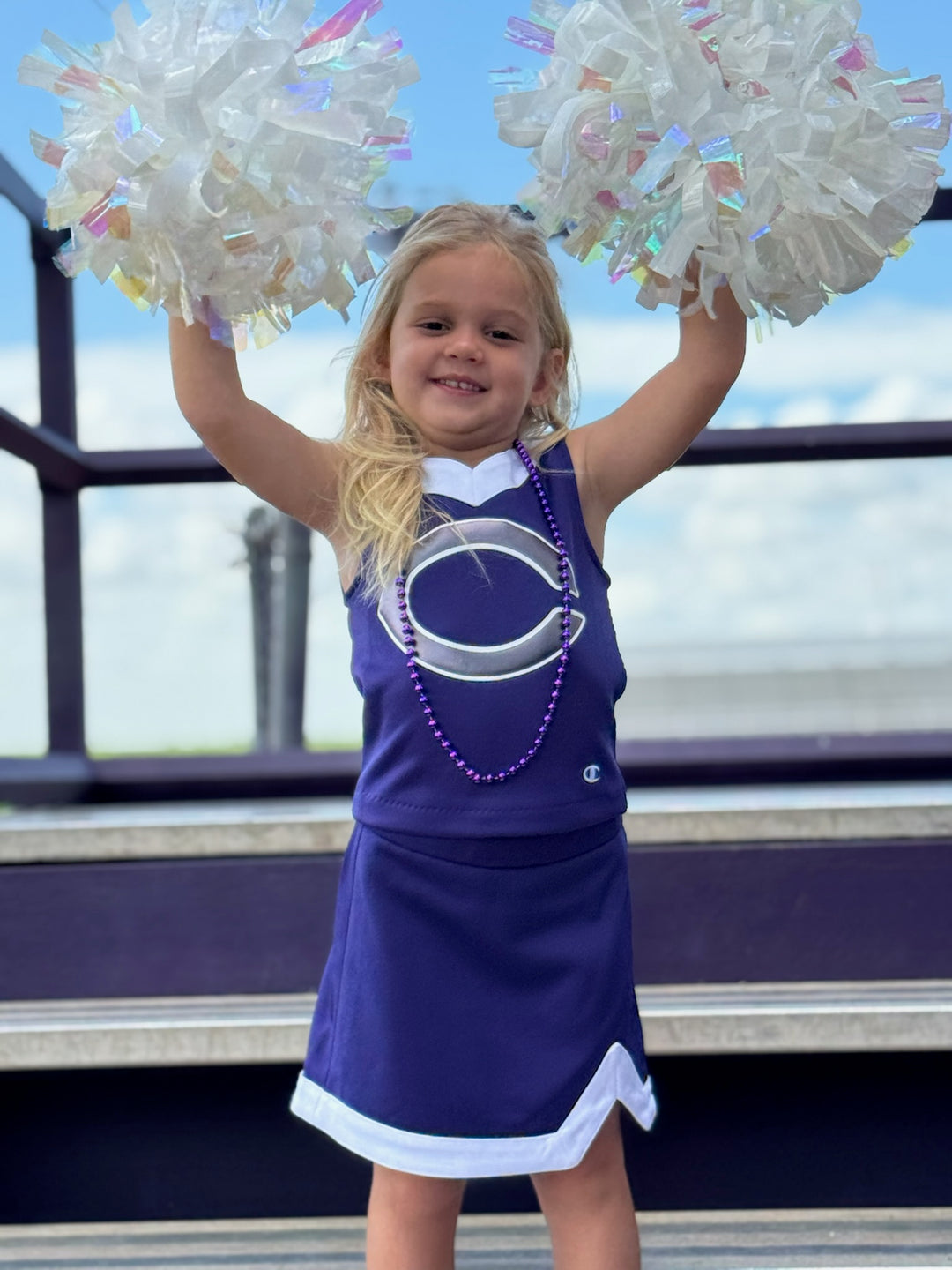 Canyon C Puff Cheer Set