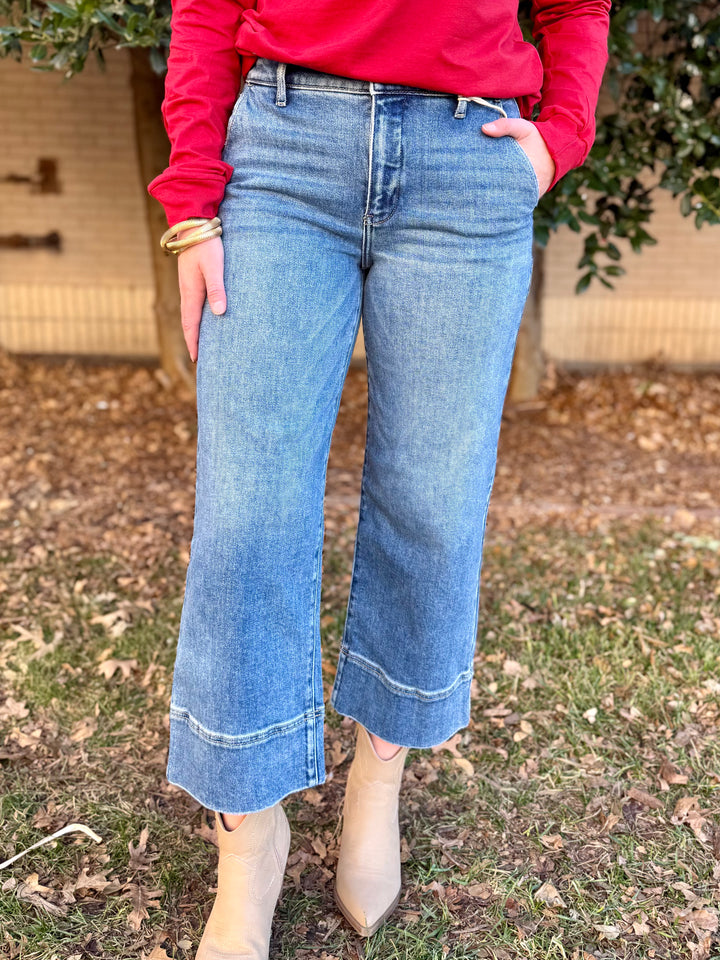 Donna Wide Leg Crop by KanCan