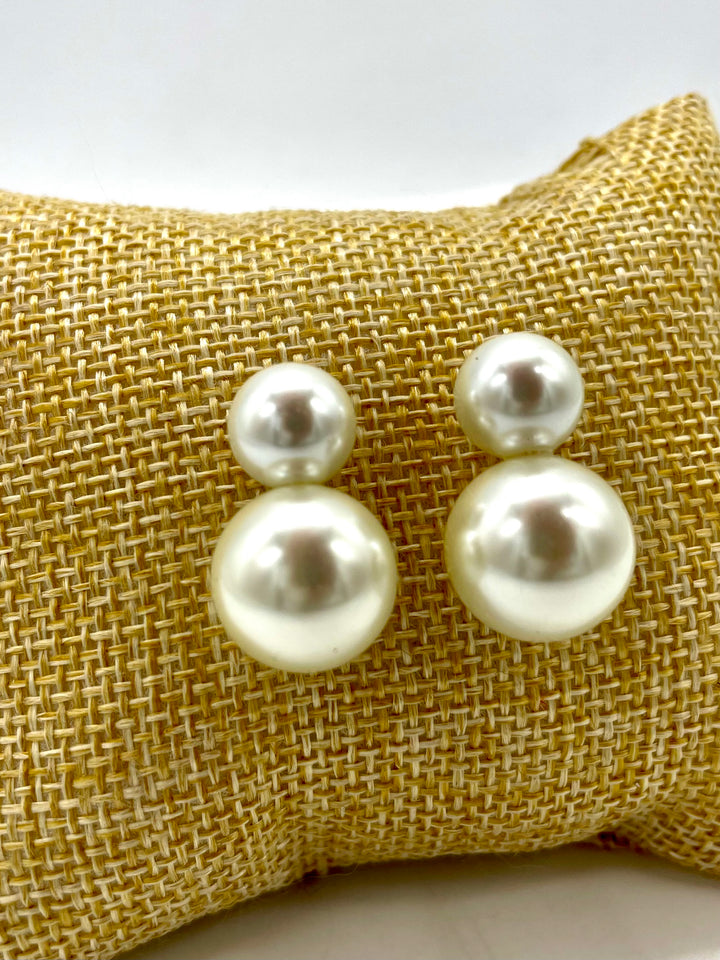 Double Pearl Stud Earrings