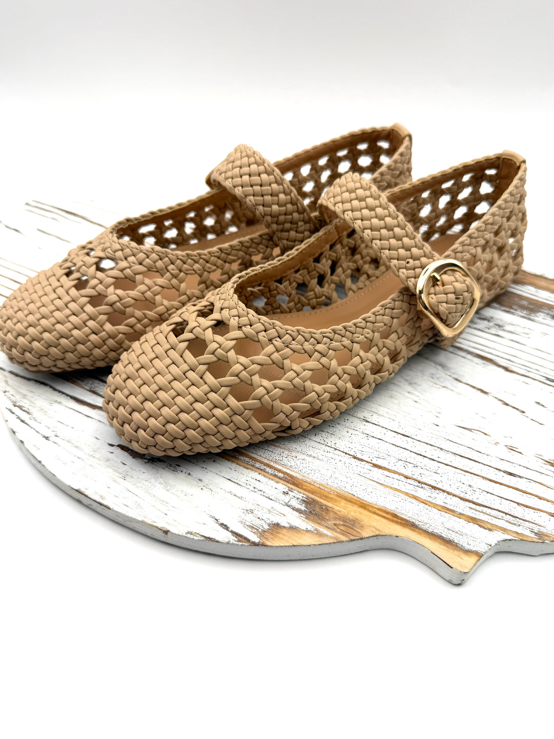 Mixed Feelings Flat by Corkys