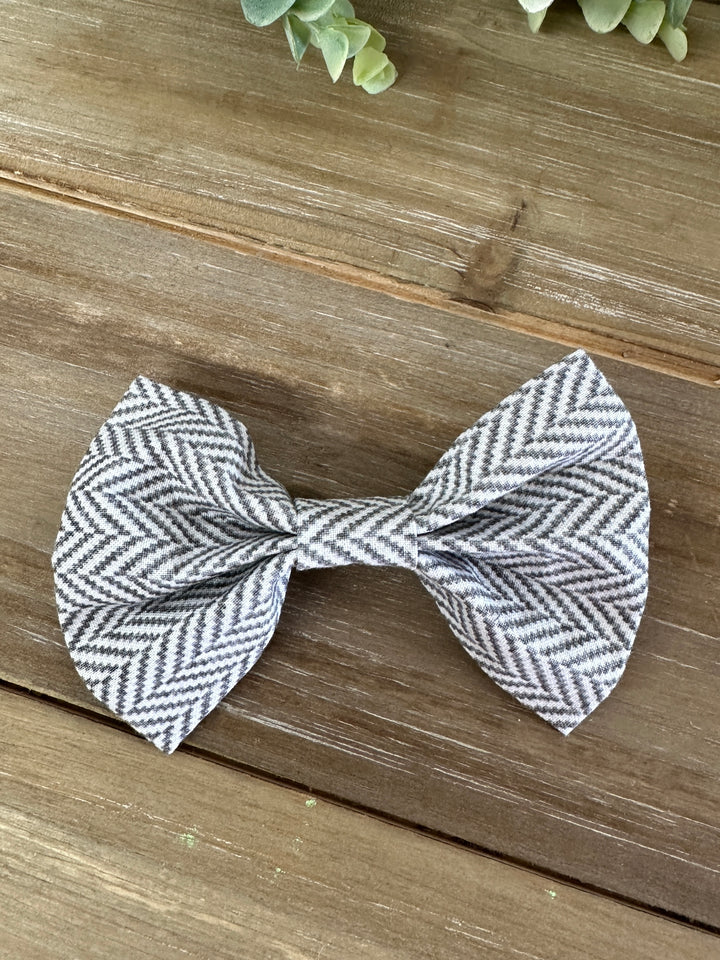 Bow Tie Pet Collar Attachment