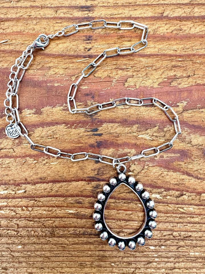 Erin Silver Pendant Necklace
