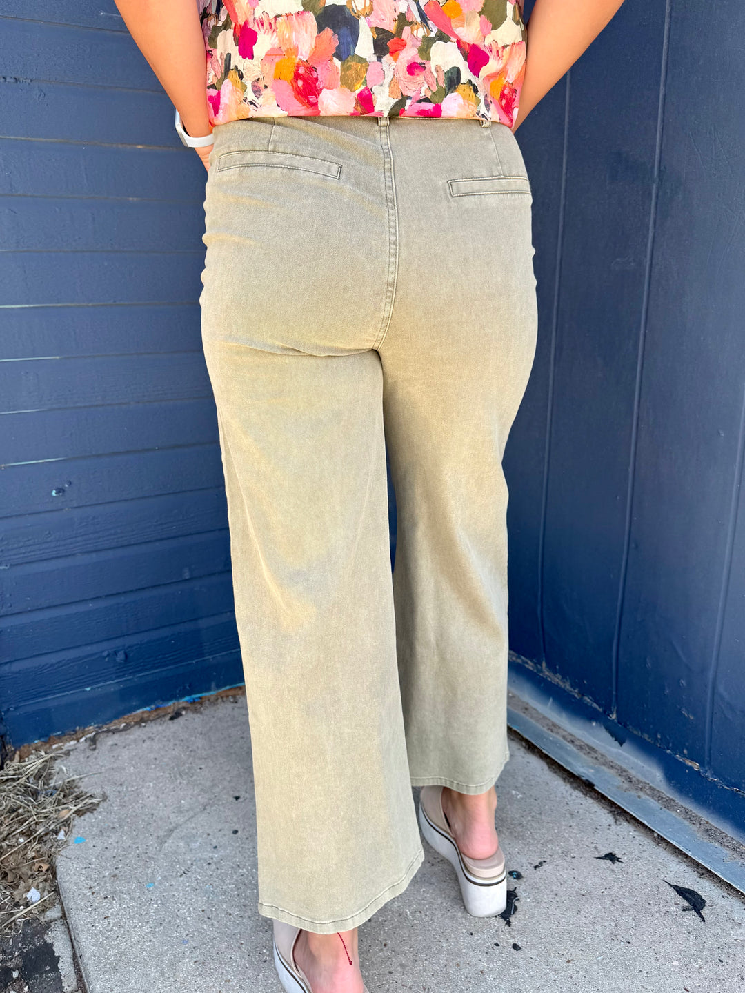 Shelby Wide Leg Cropped Olive Jean