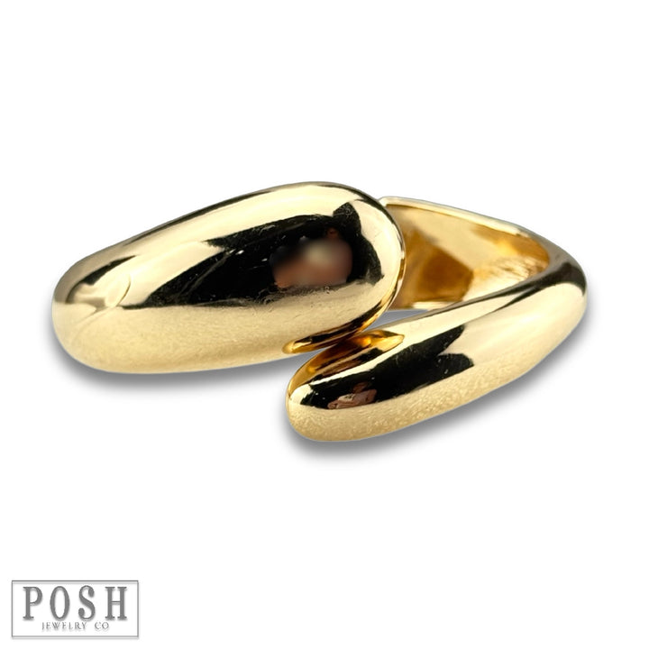 Itzel Gold Teardrop Bangle