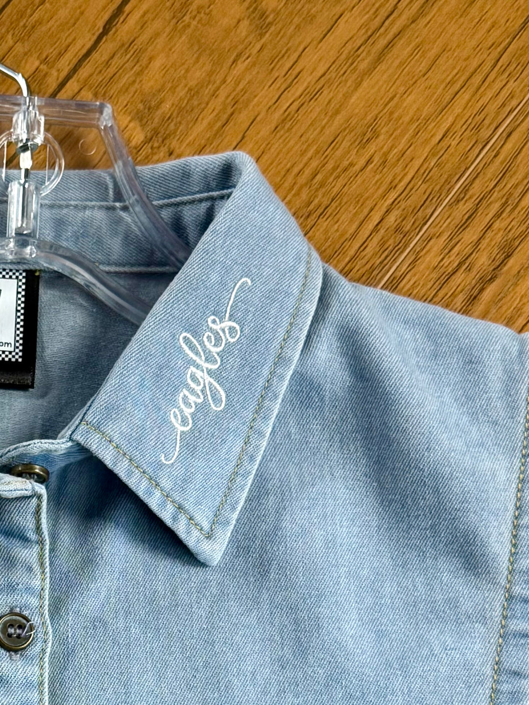 Eagles Embroidered Collar