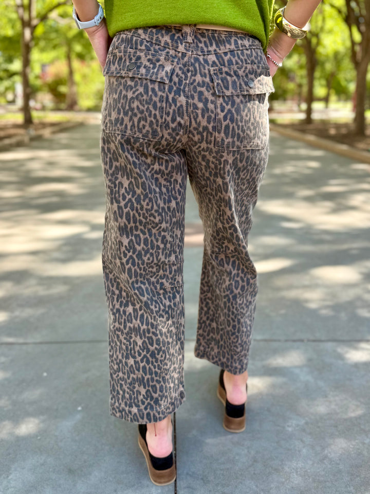 Kiera Mid Rise Leopard Barrel Jean by Risen