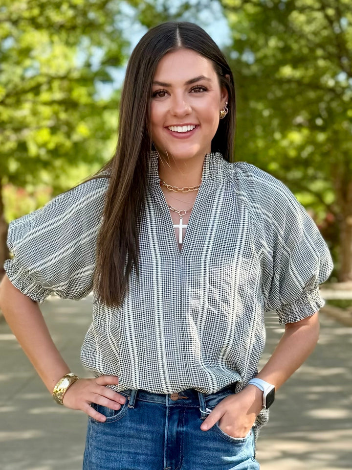 Gingham Charm Cream Puff Sleeve Top