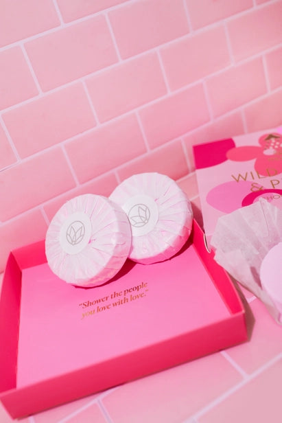 Wild Poppy & Peony Shower Steamers by Musee