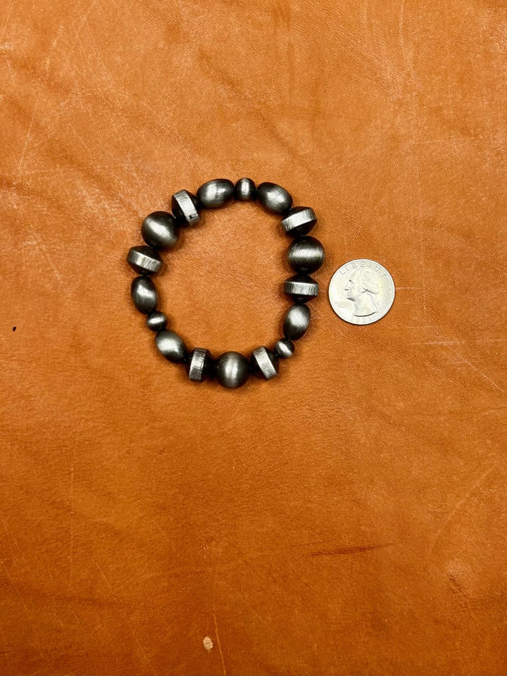 Amarillo Navajo Pearl Bracelet - Silver - bracelet - Texas 