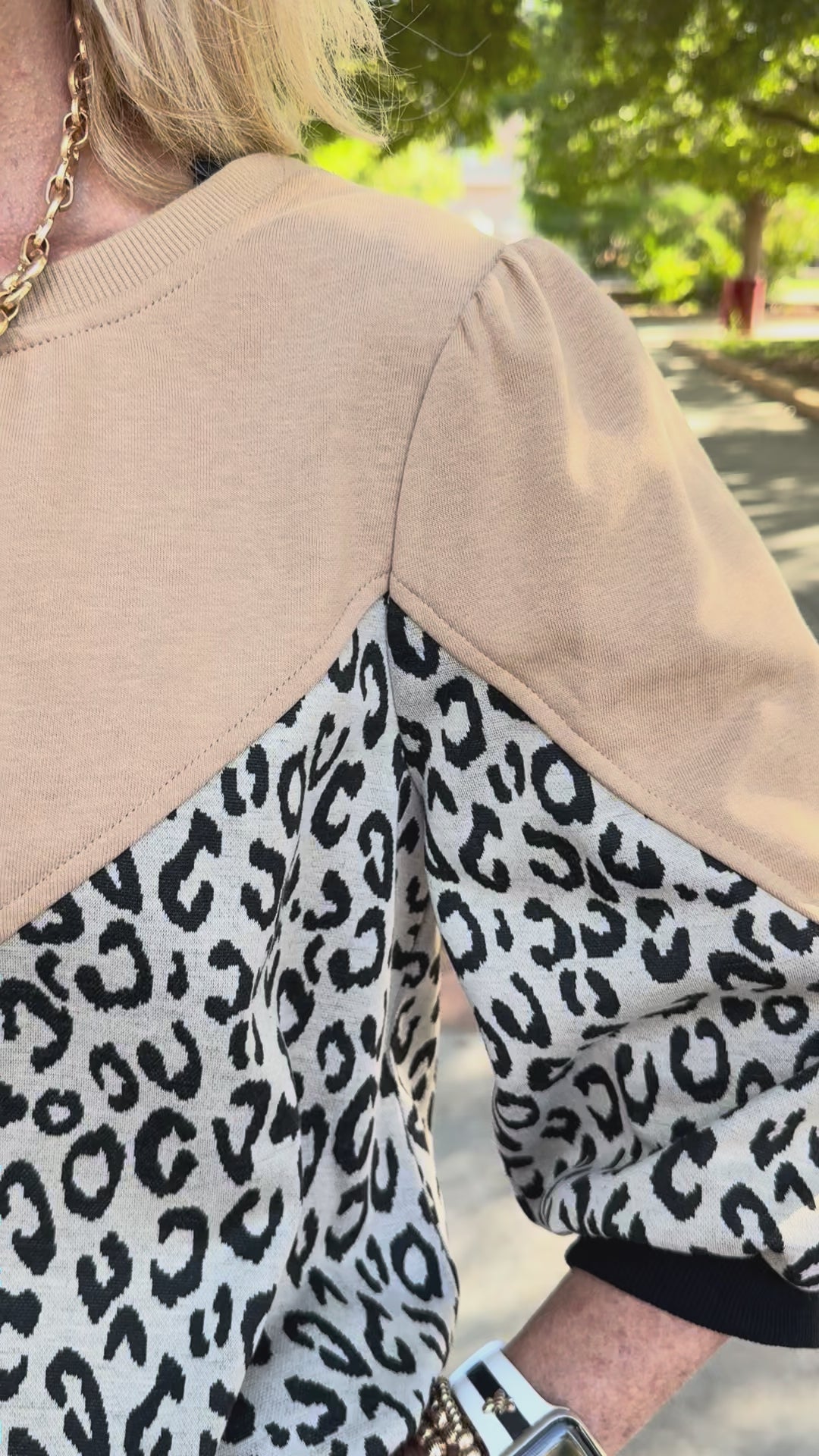 Leopard Puff Sleeve Sweatshirt