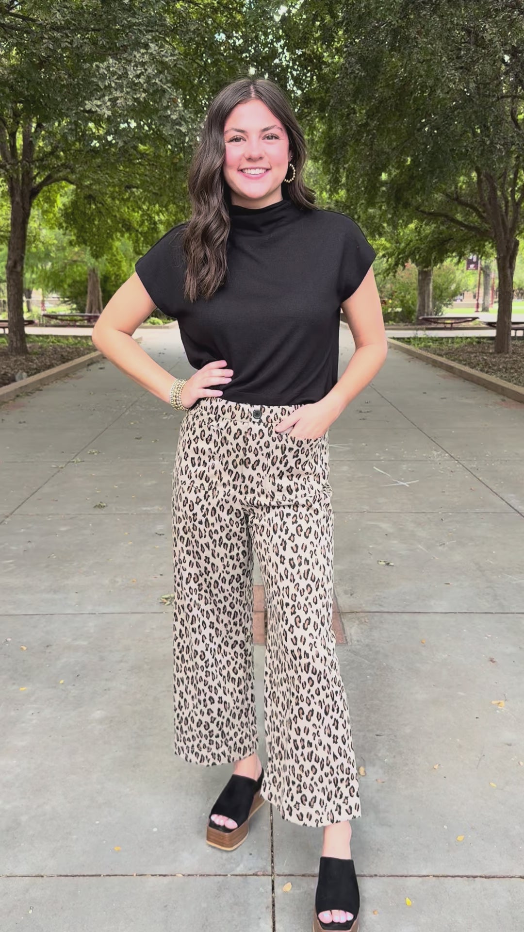 Sherri Wide Leg Cropped Leopard Pant