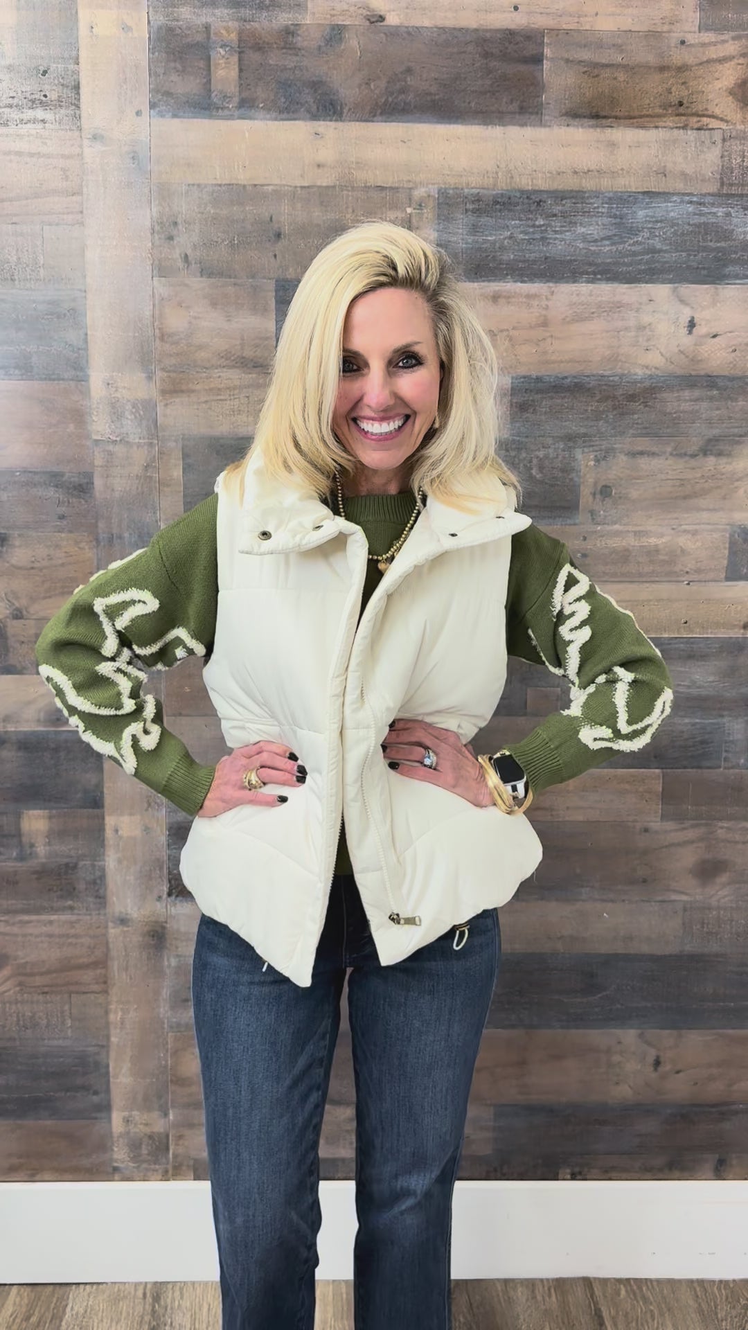 Snowy Ease Ivory Puffer Vest