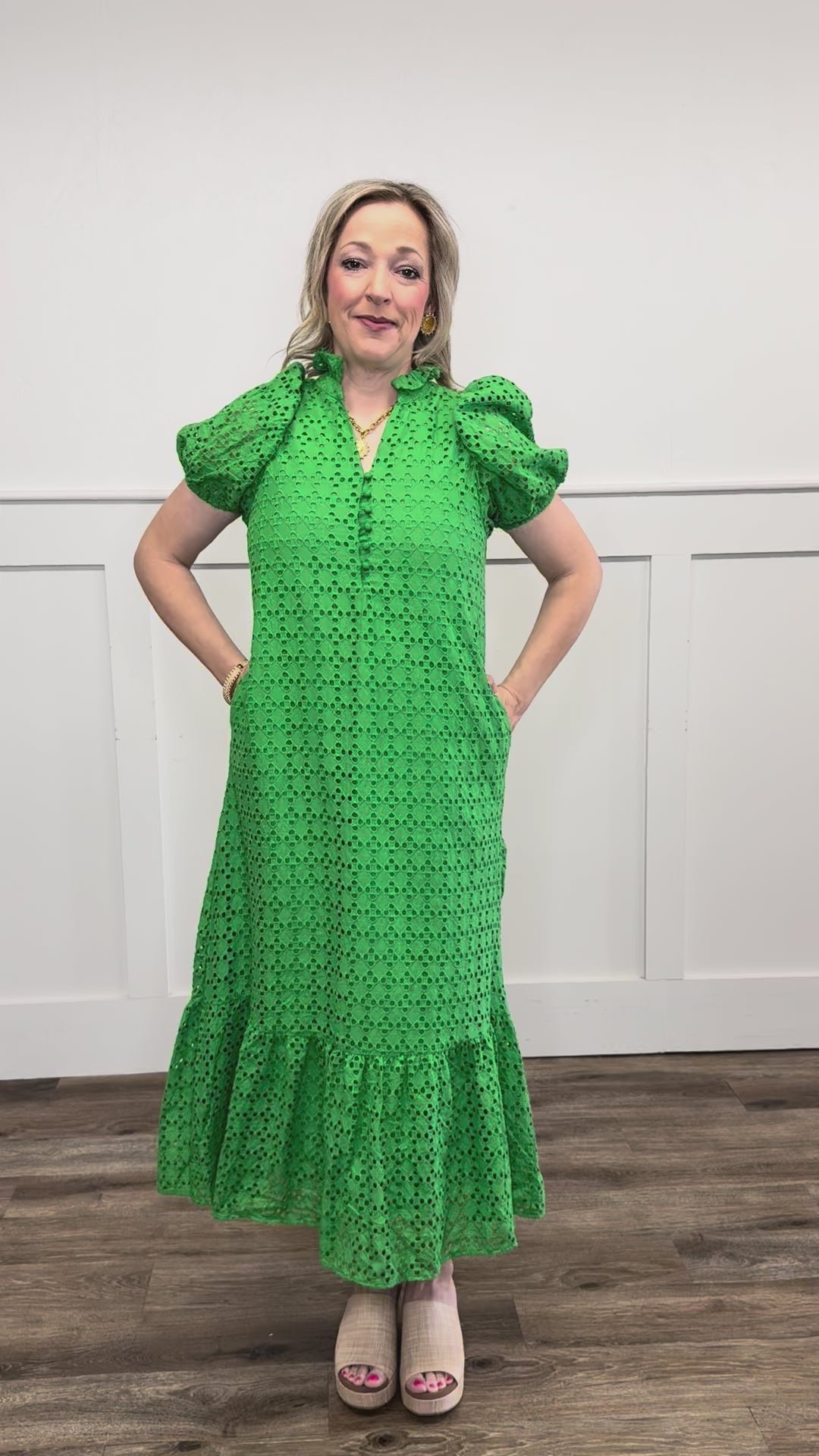 Southern Goodness Green V-Neck Midi Dress